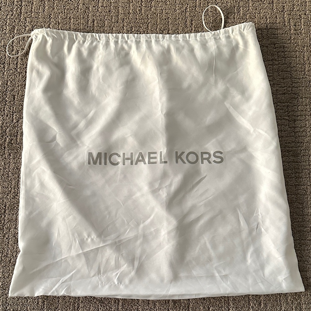 Michael Kors White Drawstring Dust Bag with Gray Logo - Picture 2 of 2